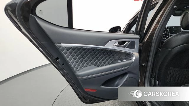 Genesis G70 id 4251416 из Кореи 17