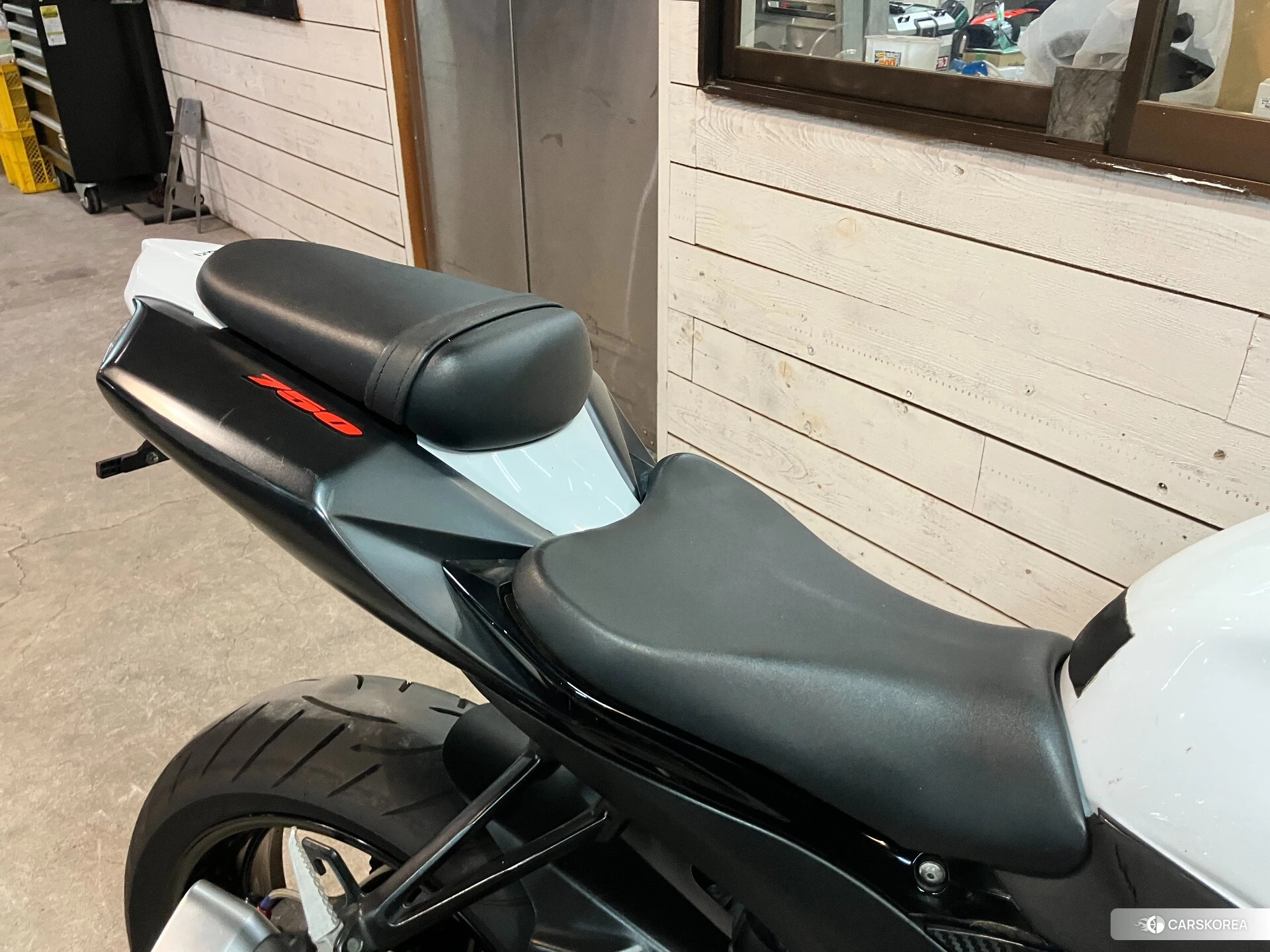 Suzuki GSX-R750 id 3947599 из Японии 17