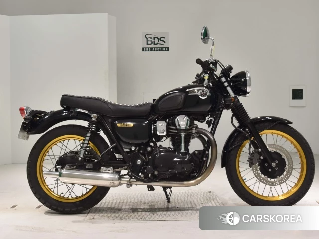Проданный Kawasaki W800 2011 из Японии