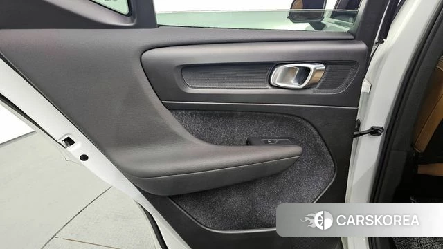 Volvo XC40 id 4188074 из Кореи 17