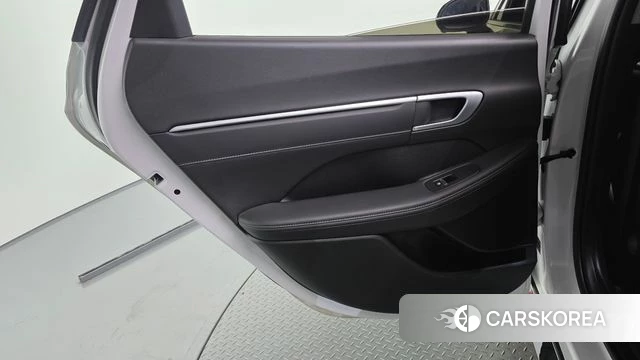 Hyundai Sonata D Edge (DN8) id 4892968 из Кореи 17