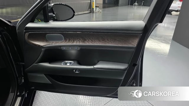 Genesis G90 (RS4) id 4388555 из Кореи 17