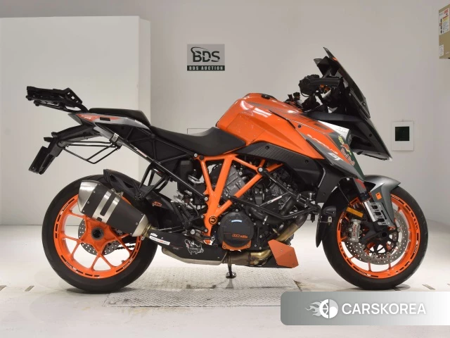 Проданный KTM 1290 SUPER DUKE GT 2018 из Японии