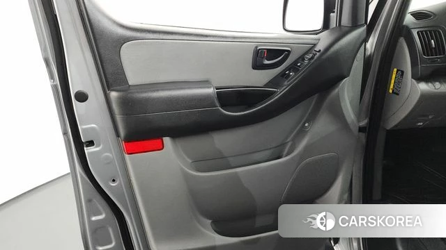 Hyundai The New Grand Starex id 4642917 из Кореи 17