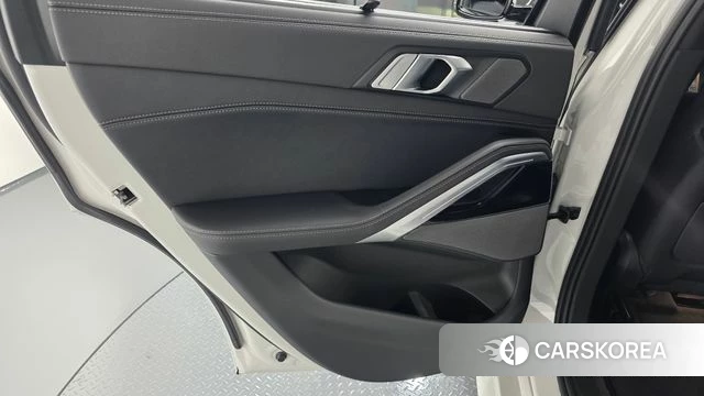 BMW X6 (G06) id 4607913 из Кореи 17