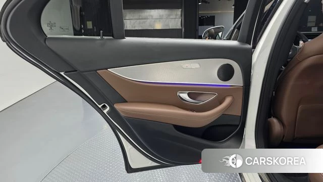 Mercedes-Benz E-Class W213 id 4225673 из Кореи 17