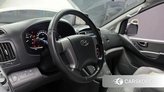 Hyundai The New Grand Starex id 4651543 из Кореи 17