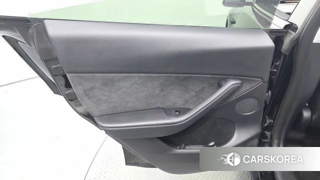 Tesla Model Y id 4773875 из Кореи 17