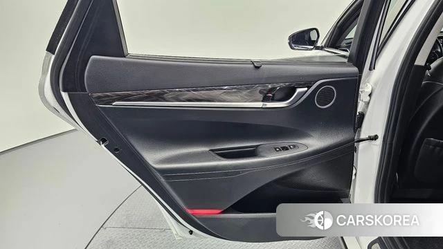 Hyundai Grandeur IG id 4351349 из Кореи 17