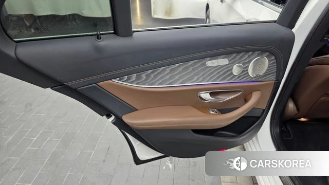 Mercedes-Benz E-Class W213 id 4745440 из Кореи 17
