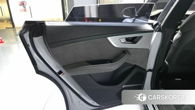 Audi Q8 (4M) id 4324505 из Кореи 17