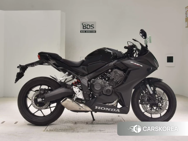 Проданный Honda CBR650R 2024 из Японии