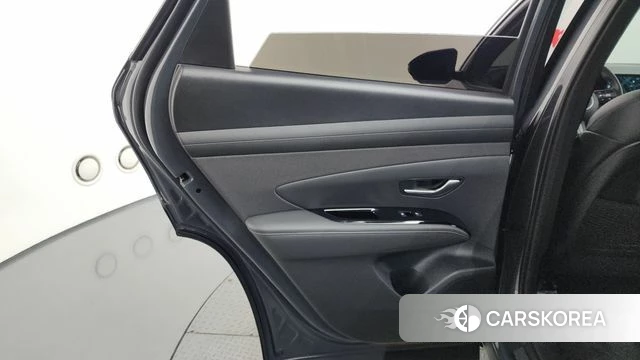 Hyundai The New Tucson (NX4) id 4607305 из Кореи 17