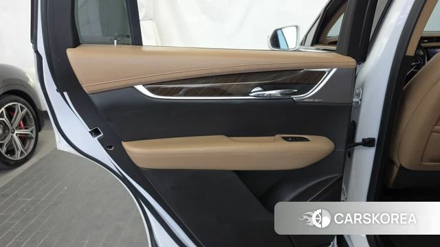 Cadillac XT6 id 4849542 из Кореи 17