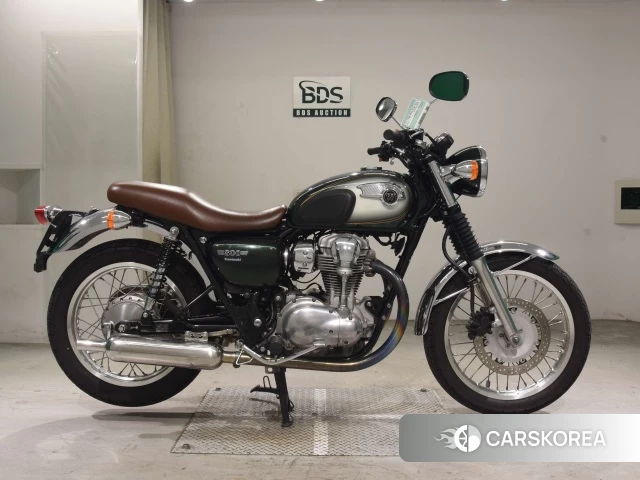 Проданный Kawasaki W800 2011 из Японии