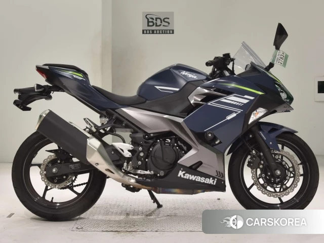 Проданный Kawasaki NINJA 400 2021 из Японии