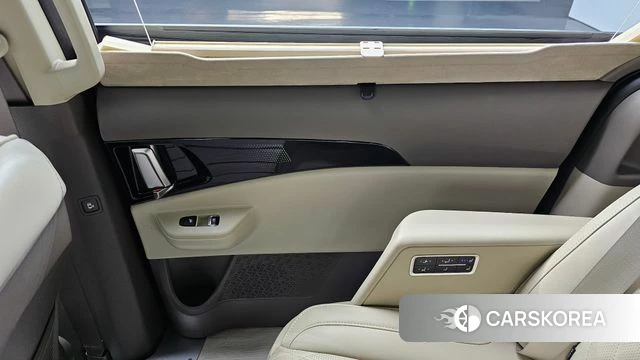 Kia The New Carnival 4th Generation id 4321780 из Кореи 17