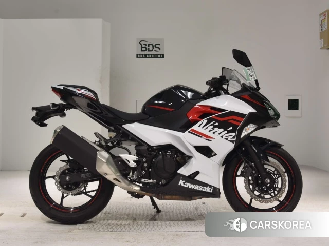 Проданный Kawasaki NINJA 400 id 4161194 из Японии