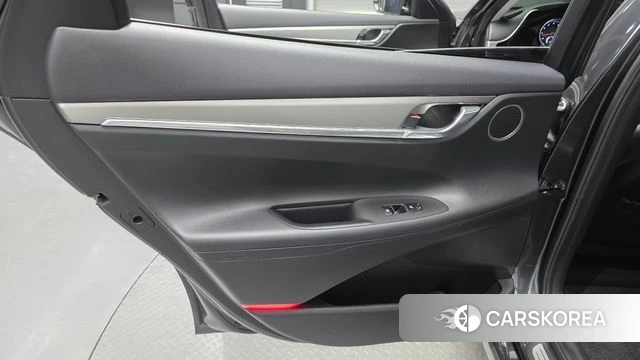 Hyundai The New Grandeur IG id 4401866 из Кореи 17