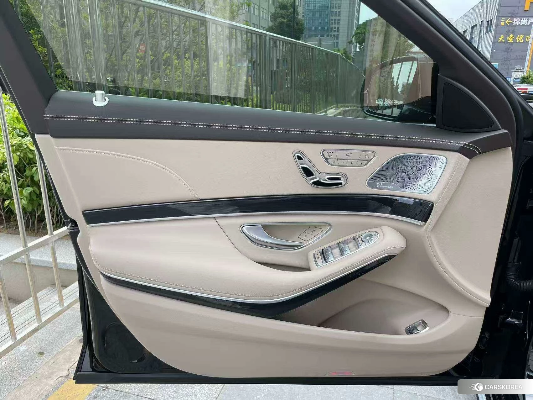 Mercedes-Benz S-Class id 4454012 из Китая 17