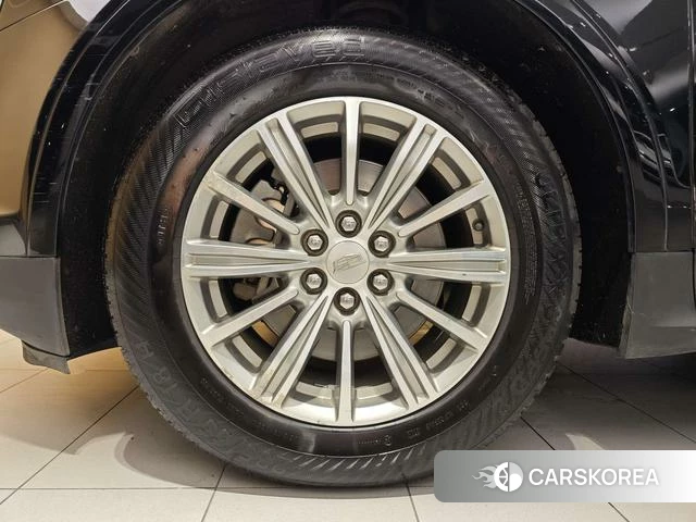 Cadillac XT5 id 4220685 из Китая 17
