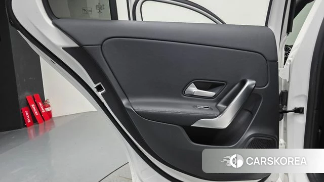 Mercedes-Benz A-Class W177 id 4625729 из Кореи 17