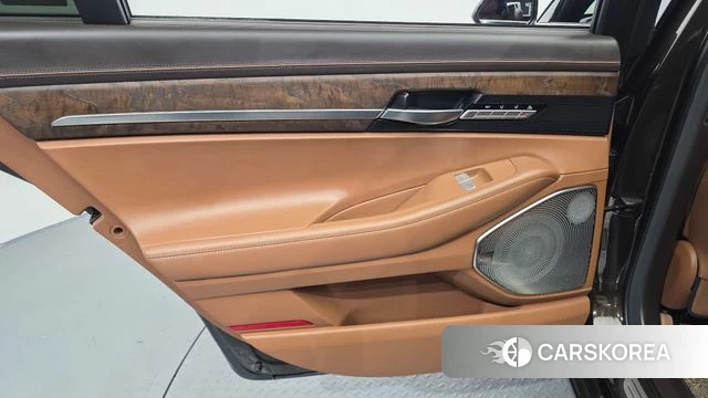 Genesis G90 id 4417018 из Кореи 17