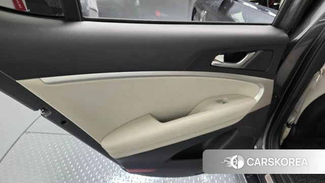 Genesis G70 id 4286046 из Кореи 17