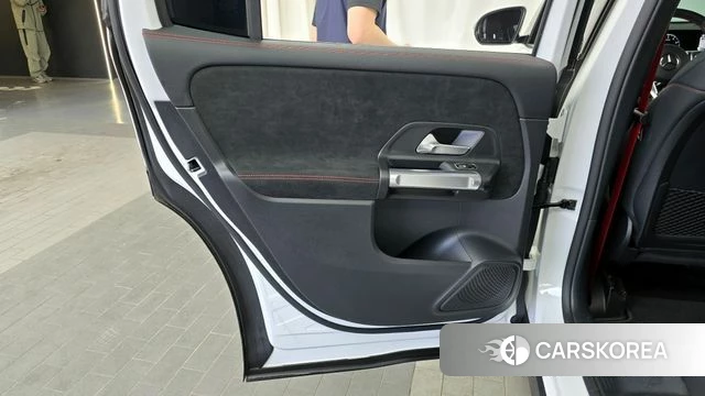 Mercedes-Benz GLB-Class X247 id 4201437 из Кореи 17