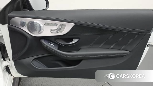 Mercedes-Benz C-Class W205 id 4593564 из Кореи 17