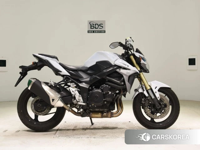 Проданный Suzuki GSR750 ABS id 4090651 из Японии, фото 2