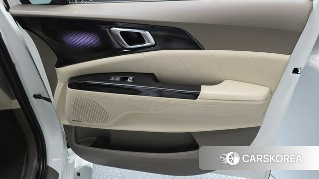 Kia Carnival 4th generation id 4186839 из Кореи 17