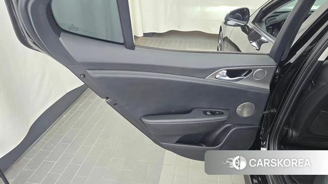 Kia Stinger id 4536800 из Кореи 17