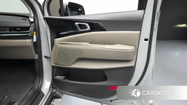Kia The New Carnival 4th Generation id 4921408 из Кореи 17