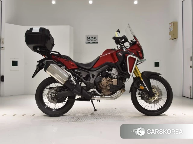 Проданный Honda CRF1000L AFRICA TWIN 2017 из Японии