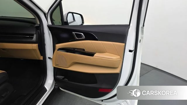 Kia Carnival 4th generation id 4665929 из Кореи 17