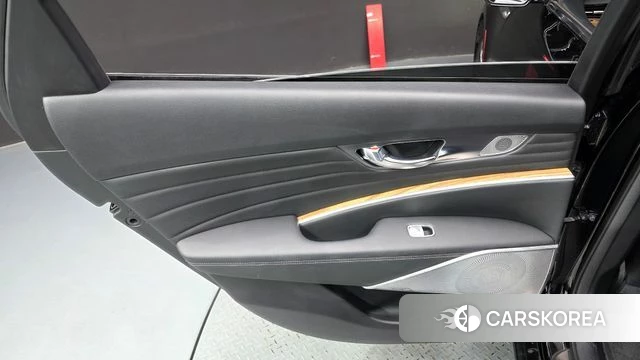 Kia The New K9 2nd generation id 4423110 из Кореи 17