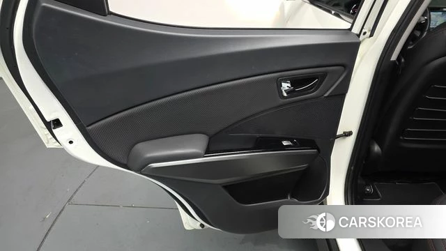 Ssangyong Tivoli Air id 4246113 из Кореи 17