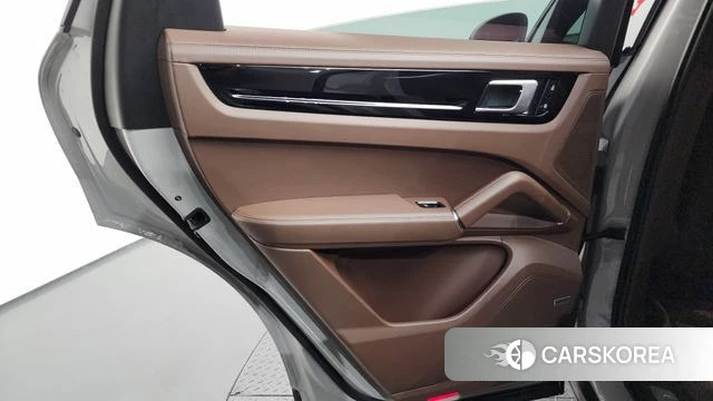 Porsche Cayenne (PO536) id 4268255 из Кореи 17