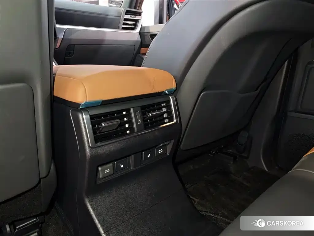 Lexus GX id 4599622 из Китая 17