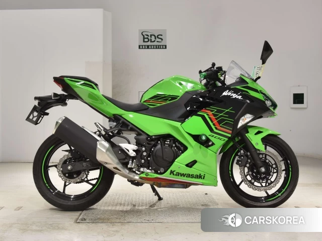 Проданный Kawasaki NINJA 400 2023 из Японии