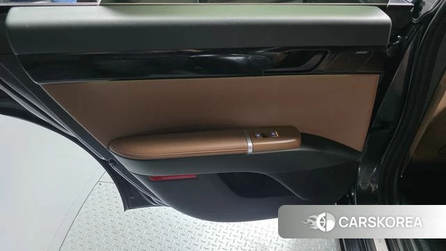 Hyundai Grandeur Hybrid (GN7) id 4201589 из Кореи 17