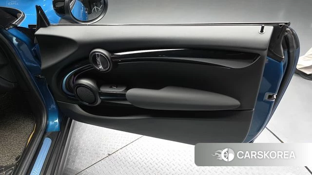 Mini Cooper S id 4619108 из Кореи 17