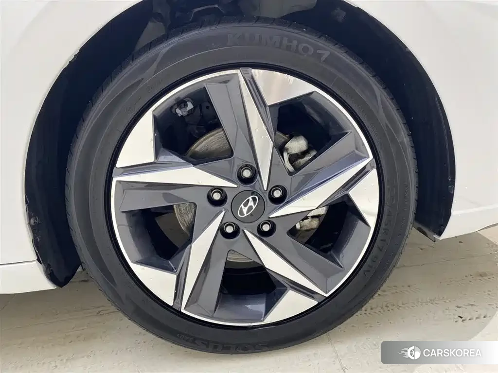Hyundai Elantra id 4538796 из Китая 17