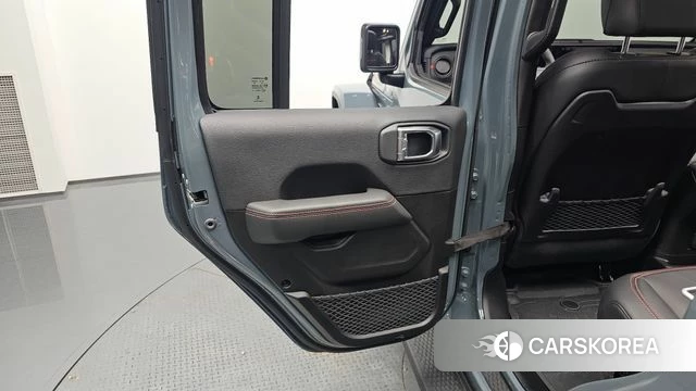 Jeep Wrangler (JL) id 4301912 из Кореи 17