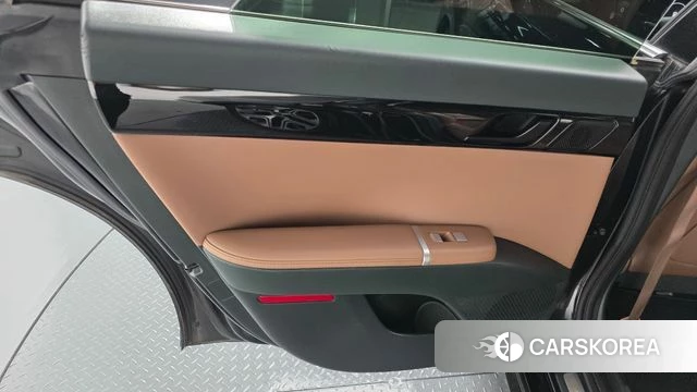 Hyundai Grandeur Hybrid (GN7) id 4337380 из Кореи 17