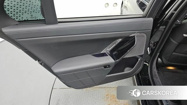 BMW 7 Series (G70) id 4548877 из Кореи 17