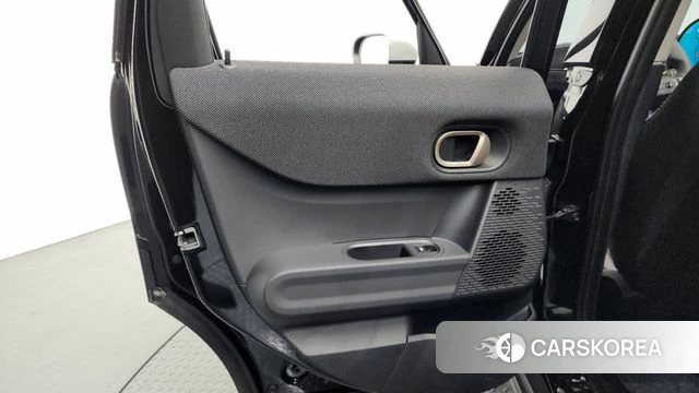 Mini Cooper C 4th generation id 4222465 из Кореи 17