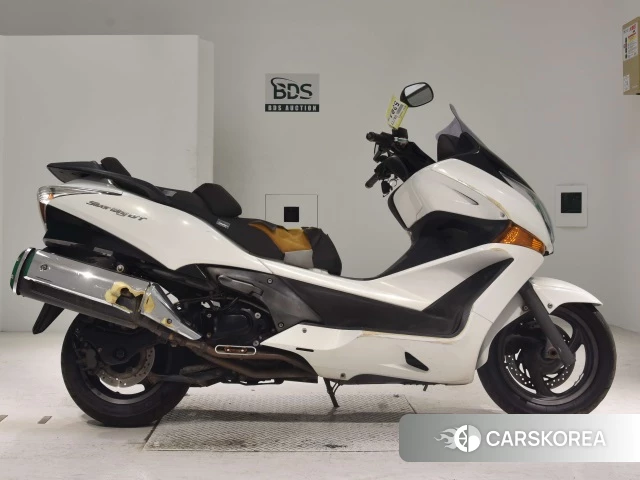 Проданный Honda SILVER WING 400 GT 2010 из Японии
