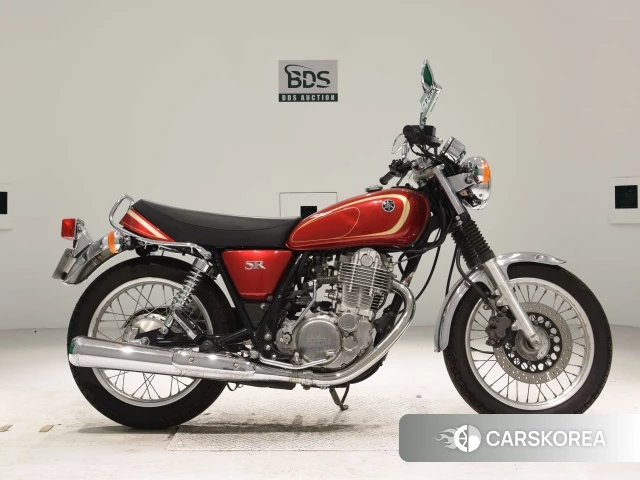 Проданный Yamaha SR 400 2010 из Японии, фото 2